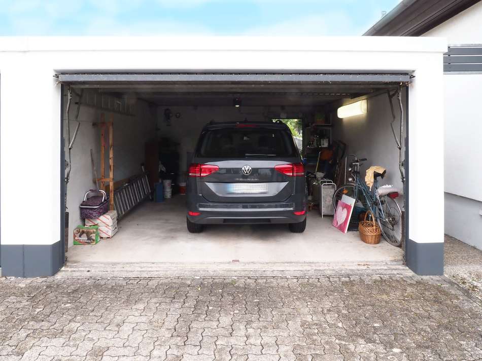 große Garage