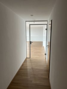Stilvoll Sanierte 4-Zimmer-Wohnung in Altdorf