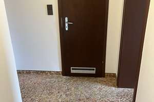 Modernes Wohnen: 2-Zimmer-Dachgeschosswohnung in Köln-Höhenberg – Kulmbacher Str. 8, 51103 Höhenberg, Köln – Vorschaubild 6