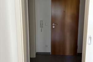 Ruhiges, frisch renoviertes Appartement mit West-Balkon und neuer EBK – 81539 Obergiesing, München – Vorschaubild 7