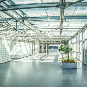 Moderne Büros mit Parkanlage | hauseigene Kantine | flexible Gestaltungsmöglichkeiten