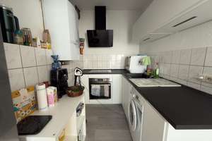 Zentral wohnen in Düsseldorf-Friedrichstadt | Helle 2,5-Zimmer-Wohnung mit Balkon – 40125 Friedrichstadt, Düsseldorf – Vorschaubild 3