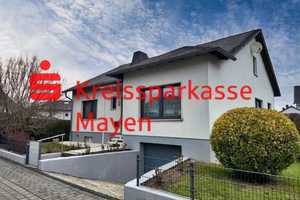 Charmantes Einfamilienhaus mit Potenzial – Mayen-Koblenz (Kreis) – Vorschaubild 1