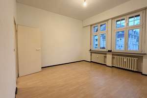 2,5 Zimmer Erdgeschoss Wohnung mit überdachtem Balkon in Krefeld Cracau – Friedrich-Ebert-Straße 47, 47799 Cracau, Krefeld – Vorschaubild 15