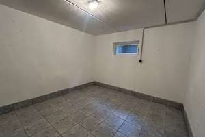 Ihr neues Zuhause: Helle 3,5-Zimmer-Wohnung mit Garage in Duisburg-Wehofen – Fahrner Str. 268, 47169 Wehofen, Duisburg – Vorschaubild 24