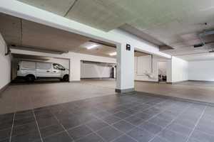Villa in zentraler Lage mit großer Garage und traumhaft großem Grundstück – Main-Taunus-Kreis – Vorschaubild 26