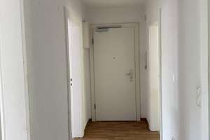 freie gemütliche 3-Zimmer ETW in Nbg.- Schoppershof - Hardenbergstr, 38 WE6 DG – Hardenbergstraße 38, 90491 Sankt Jobst, Nürnberg – Vorschaubild 4