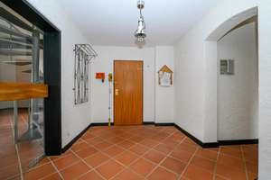Exklusive Maisonette mit Galerie, 2 Balkonen & Garage in Freiburg – 79098 Altstadt-Ring, Freiburg im Breisgau – Vorschaubild 6