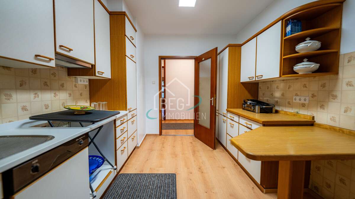 Immobilie in Gaildorf - Großzügiges Wohnobjekt mit Potenzial für vielfältige Nutzungskonzepte - Bild 4