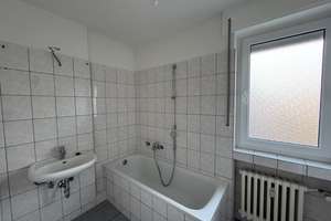 1 Monat Mietfrei!  frisch für Sie saniert! Wohnung mit viel Charme! – Hochfelder Straße 74, 47226 Hochemmerich, Duisburg – Vorschaubild 7