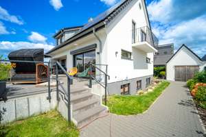 Smart. Grün. Großzügig - Das Familienhaus der nächsten Generation. – Die vollständige Adresse der Immobilie erhältst du vom Anbieter., 23701 Eutin – Vorschaubild 4