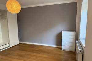 Helle Altbauwohnug in bester Lage  – Quirinstrasse 12, 40545 Oberkassel, Düsseldorf – Vorschaubild 14
