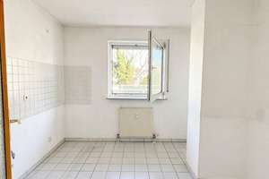 Traumhafte Dachterrassenwohnung mit Aufzug und Tiefgaragenstellplatz! Direkte Nähe zur Innenstadt! – Die vollständige Adresse der Immobilie erhältst du vom Anbieter., 1069 Südvorstadt-Ost, Dresden – Vorschaubild 11