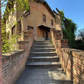 Immobilien zum Verkauf in Flix