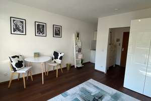 Möbliertes & frisch renovierte 1-Zimmer-Wohnung 