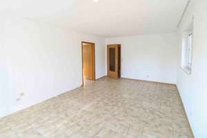 Zweifamilienhaus auf großzügigem Grundstück, sofort bezugsfrei. Heizung 2017 modernisiert!  – Die vollständige Adresse der Immobilie erhältst du vom Anbieter., 81243 Aubing-Süd, München – Vorschaubild 6