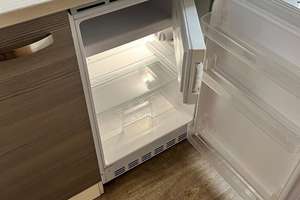 Frisch renovierte 2-Zimmer mit Dusche in beliebter Lage! TG mgl.! Teilmöbliert! – Olbernhauer Straße 16-18, 9125 Altchemnitz, Chemnitz – Vorschaubild 11