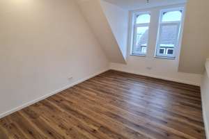 Kurzfristig zum 01.07.2026: Stilvolle 100 m² Maisonette-Wohnung mit 20 m² Sonnenbalkon in Endenich – Endenicher Str. 294, 53121 Endenich, Bonn – Vorschaubild 10