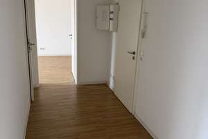 2 Zimmer in der 3. Etage, Wiesen Str. 79 mit VIDEO – Wiesen Str. 79, 42105 Elberfeld, Wuppertal – Vorschaubild 6