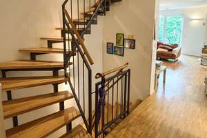 TOWNHOUSE MIT GARTEN: Exklusive Maisonettewohnung am Henninger Turm in Frankfurt – 60599 Sachsenhausen-Süd, Frankfurt am Main – Vorschaubild 3
