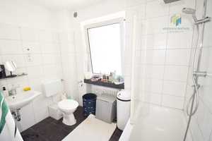 Schöne 4 Zimmerwohnung mit Stellplatz und Balkon – Alleestraße 134, 42853 Remscheid – Vorschaubild 4