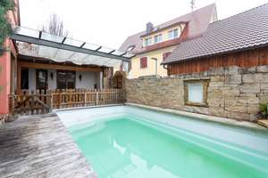 Familienfreundliche Doppelhaushälfte mit Pool in Bad Krozingen-Hausen – Die vollständige Adresse der Immobilie erhältst du vom Anbieter., 79189 Bad Krozingen – Vorschaubild 12