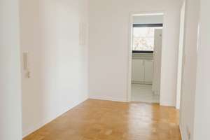 Bezugsfreie 3-Zimmer-Wohnung mit 2 Balkonen in Obermenzing – Bärmannstraße 6, 81245 Obermenzing, München – Vorschaubild 13