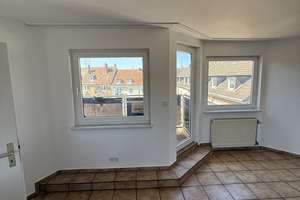 Helle 3-Zimmer-Dachgeschosswohnung (94 m²) – frisch renoviert in Köln-Kalk – Augsburger Strasse 2, 51103 Höhenberg, Köln – Vorschaubild 34