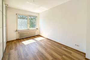 Lichtdurchflutete Wohnung mit Süd-West-Ausrichtung und Einbauküche in Oberkassel! – Die vollständige Adresse der Immobilie erhältst du vom Anbieter., 40545 Oberkassel, Düsseldorf – Vorschaubild 11