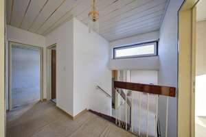 Wohnen auf mehreren Ebenen – Ihr Bungalow im Split-Level-Design – Die vollständige Adresse der Immobilie erhältst du vom Anbieter., 90449 Röthenbach Ost, Nürnberg – Vorschaubild 10