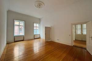 Stilvolle 4-Zimmer-Altbauwohnung in Wiesbaden, Bahnhofsnähe – 65185 Mitte, Wiesbaden – Vorschaubild 1