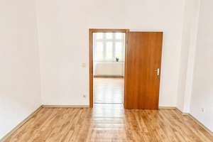 Charmante Wohnung zum Wohlfühlen in Duisburg – Die vollständige Adresse der Immobilie erhältst du vom Anbieter., 47169 Marxloh, Duisburg – Vorschaubild 3