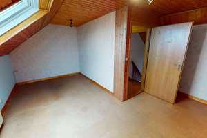 Gepflegtes Einfamilienhaus mit viel Platz und großem Grundstück in Limburg-Süd (Blumenrod) – Zeppelinstraße 19, 65549 Limburg-Weilburg (Kreis) – Vorschaubild 31