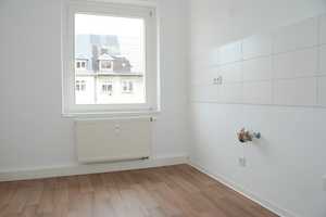 3-Raum-Erdgeschosswohnung mit Balkon – Zschopauer Str. 146, 9126 Chemnitz – Vorschaubild 4