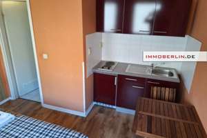 IMMOBERLIN.DE - Lichtdurchflutete Wohnung in familiärer Lage beim Volkspark Friedrichshain – Die vollständige Adresse der Immobilie erhältst du vom Anbieter., 10249 Friedrichshain, Berlin – Vorschaubild 6