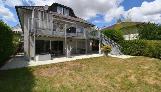 Bild von Top modernisiertes Haus in allerbestem Zustand mit ELW und Mega Grundstück!