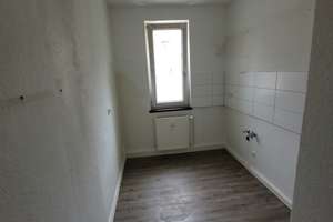 Charmante 3-Zimmer-Wohnung sucht neuen Mieter! – Reiherweg 18, 99089 Ilversgehofen, Erfurt – Vorschaubild 3