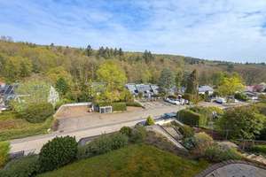 EXKLUSIVES EINFAMILIENHAUS MIT SCHWIMMHALLE – Die vollständige Adresse der Immobilie erhältst du vom Anbieter., 70195 Botnang-West, Stuttgart – Vorschaubild 4