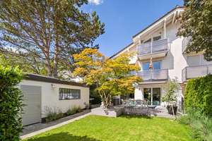 LICHTDURCHFLUTET, MODERN, ENTSPANNT - Luxuriöse Doppelhaushälfte - (Energieeffizienz A+) – Heilwigstr. 7, 81825 Waldtrudering, München – Vorschaubild 2
