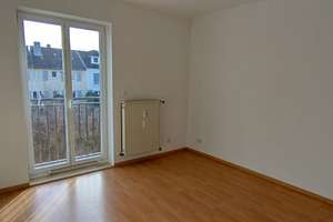 Sachsenhäuser Berg: Lichtdurchflutete 4-Zimmer-Wohnung im 1.OG – 60599 Sachsenhausen-Süd, Frankfurt am Main – Vorschaubild 4