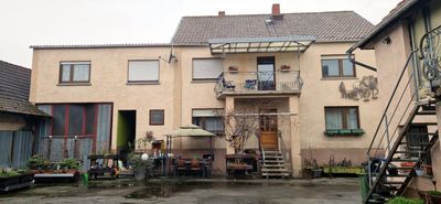 1533m² - Platz ohne Ende im Vierseitenhof mit Nebengebäuden in Hähnlein