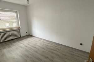 3 Zimmer - gepflegt - Balkon-Dachgeschoss – Wunderstr. 118, 46049 Lirich-Nord, Oberhausen – Vorschaubild 6