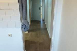 von PRIVAT: ruhig und schön wohnen: 3,5 Z | 2. OG | KM 494€ – Fernewaldstraße 37, 46119 Klosterhardt-Nord, Oberhausen – Vorschaubild 3