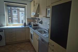 Real Schwabing, 2,5 Rooms, in Leopoldstr central but quiet, ready to move. all inclusive (Strom) – Leopoldstraße 109, 80802 Münchner Freiheit, München – Vorschaubild 6