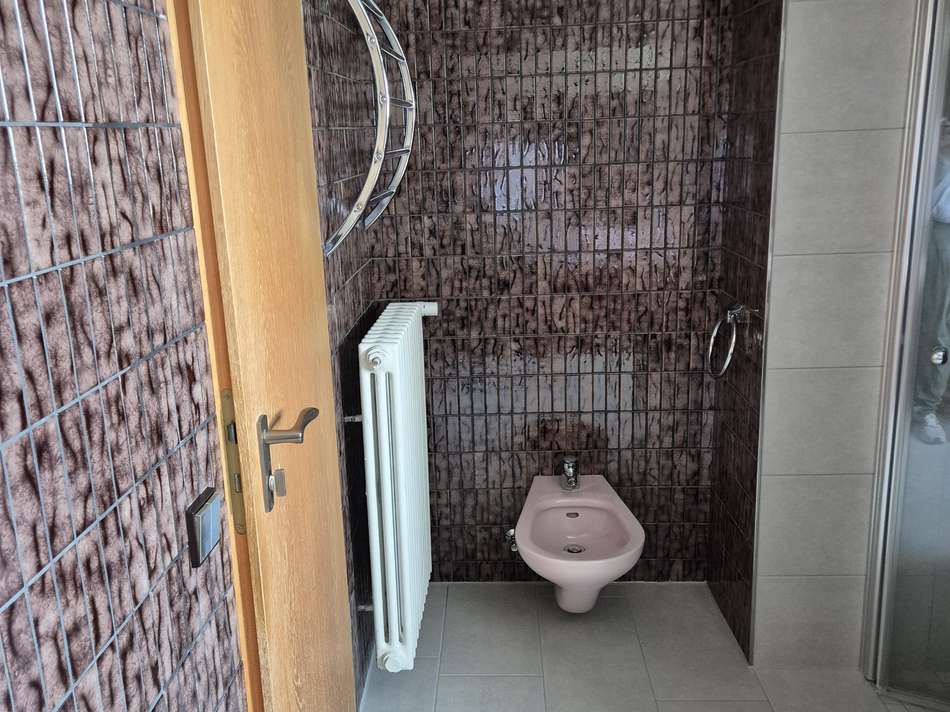 Badezimmer Bidet OG