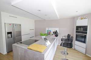 Zentral | Modern | Geräumig 

Charmantes Zweifamilienhaus mit Traumgarten – Regensburg (Kreis) – Vorschaubild 13