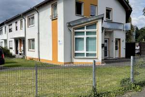 Einfamilienhaus mit vermietetem Anbau – Wohnen & Rendite vereint
 – Die vollständige Adresse der Immobilie erhältst du vom Anbieter., 53177 Pennenfeld, Bonn – Vorschaubild 1