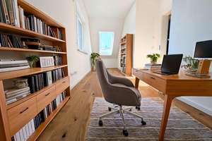 Stilvolle Doppelhaushälfte mit A+ Effizienz - Grünes & Modernes Wohnen nahe Allacher Lohe – Die vollständige Adresse der Immobilie erhältst du vom Anbieter., 80997 Allach, München – Vorschaubild 2