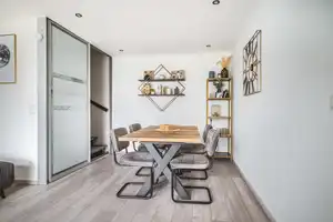 Siersdorf!
Modernes Einfamilienhaus in familienfreundlichem Wohnumfeld – Düren (Kreis) – Vorschaubild 7