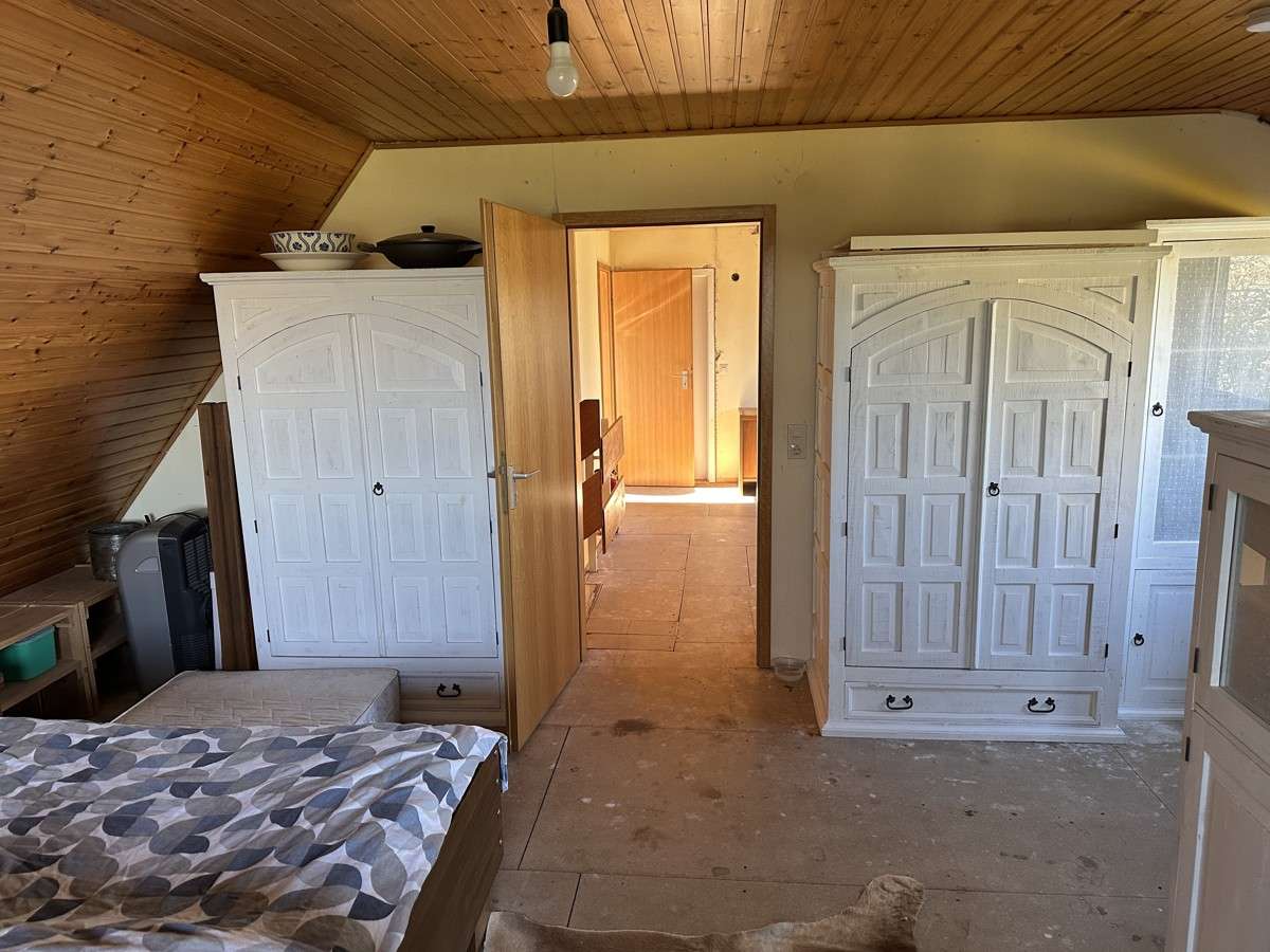 Immobilie in Ilshofen - Charmantes Haus in Alleinlage von Ilshofen! Mit großem Grundstück! - Bild 2